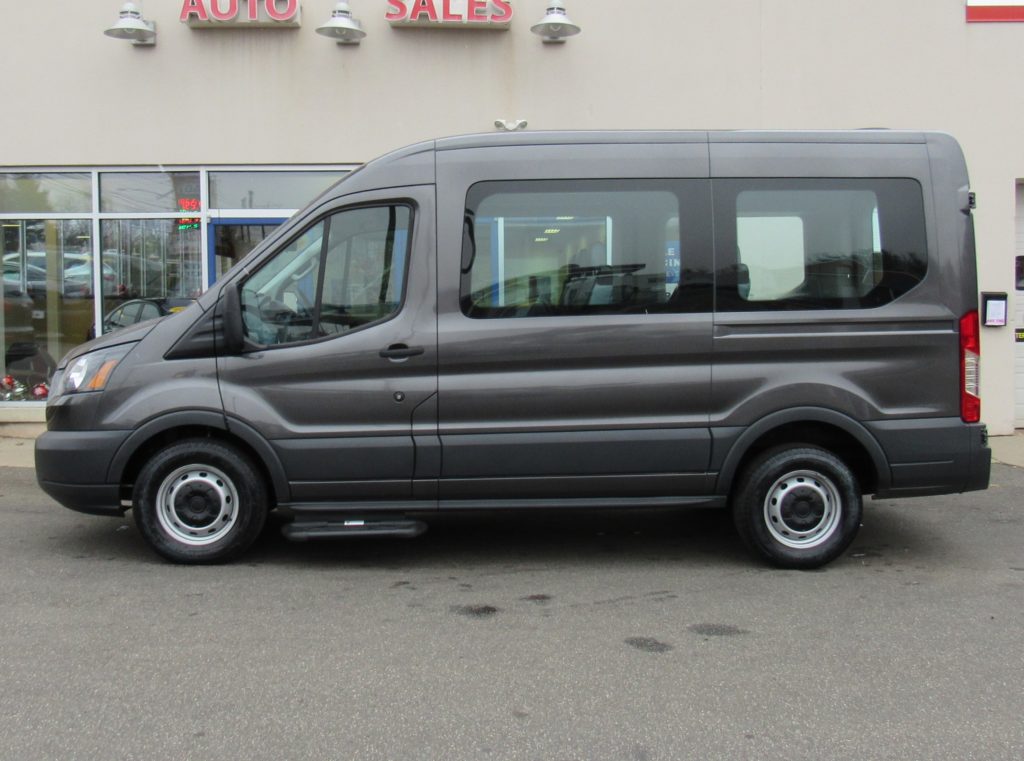 2016 Ford Transit 150 Wagon Med. Roof XL 